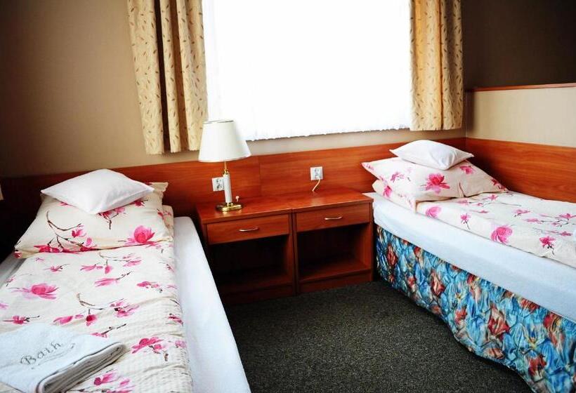 酒店 Agis Pokoje Gościnne