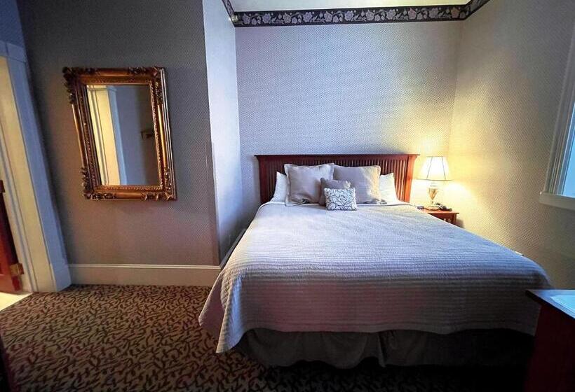 בית מלון כפרי Celebrity