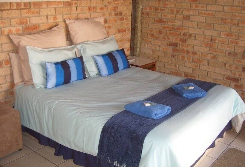 Отель Gold Reef Place