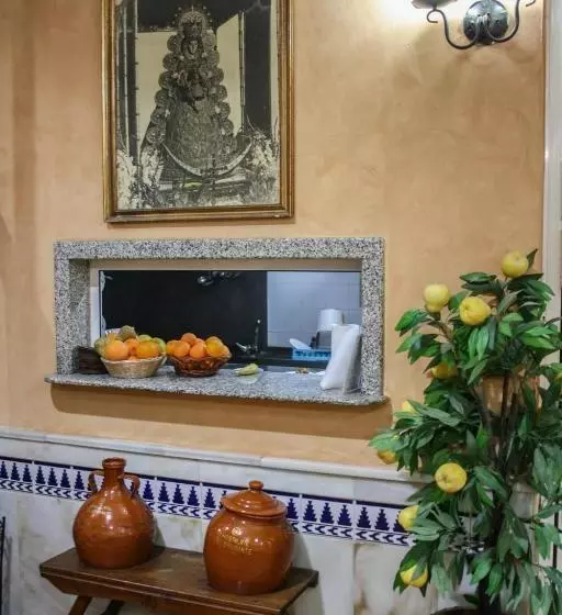 هتل Hostal El Emigrante