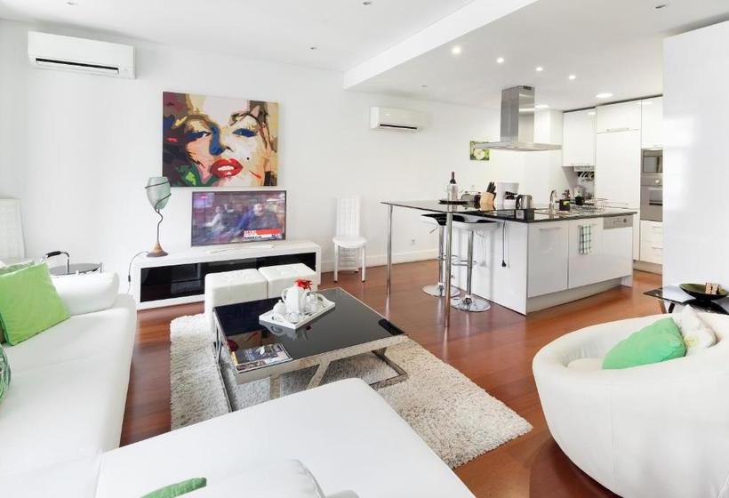 Hotel Lisbon Rentals Chiado