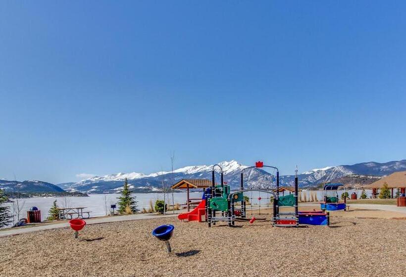 בית מלון כפרי Marina Place Condominiums