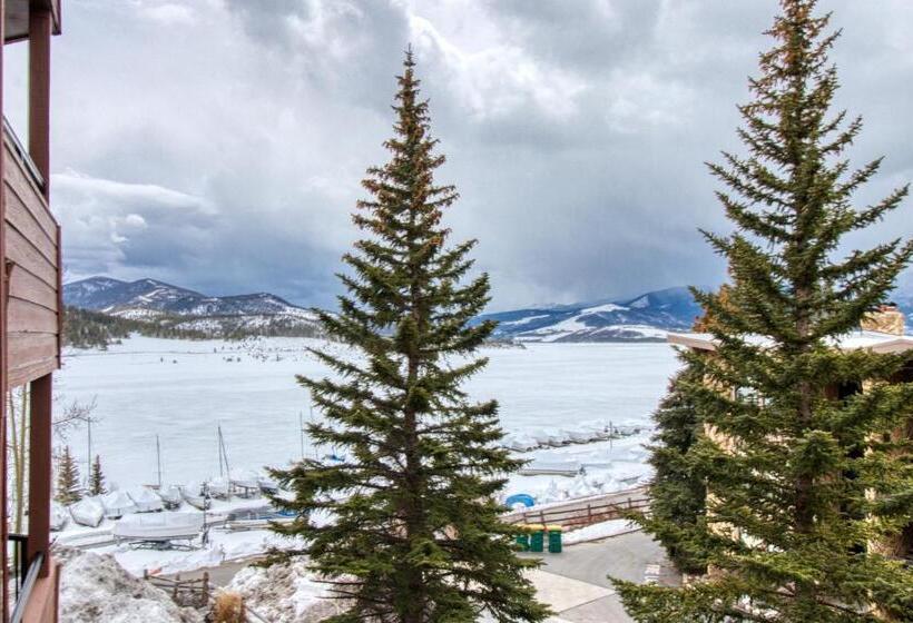 בית מלון כפרי Marina Place Condominiums