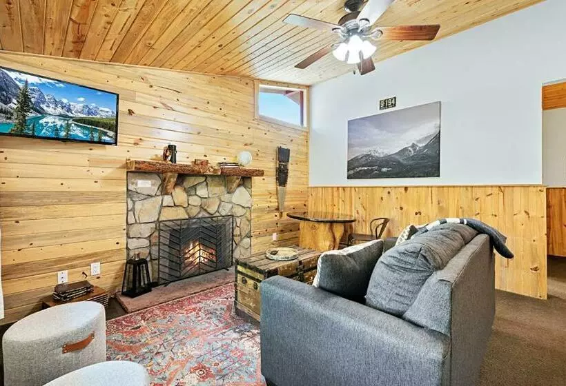 Hotelli Misty Mountain Lodge