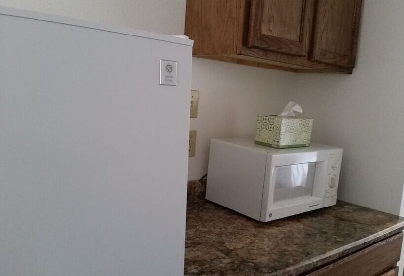 فندق Mystic Valley Inn