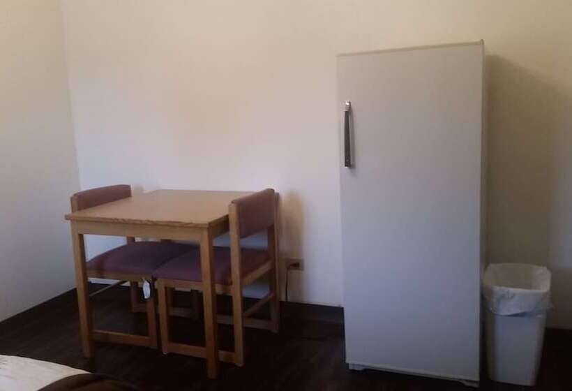 فندق Mystic Valley Inn