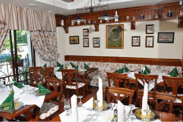 호텔 Pensiunea Nora