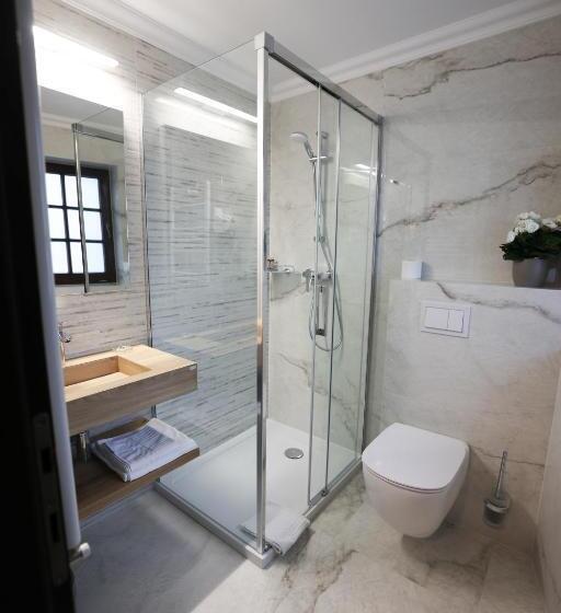 호텔 Pensiunea Nora