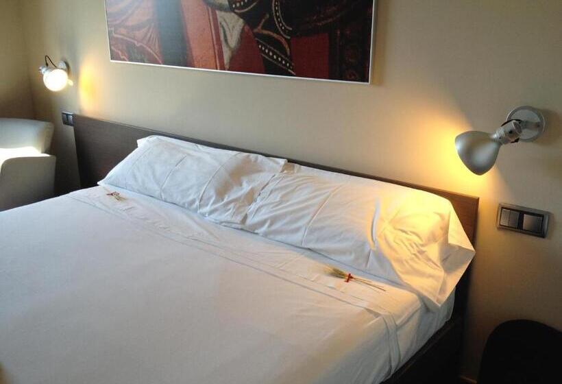 هتل Seminari Allotjaments