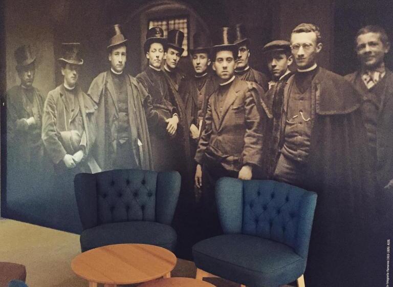 هتل Seminari Allotjaments