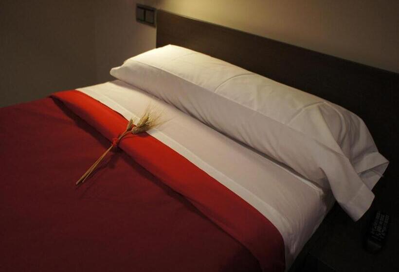 هتل Seminari Allotjaments