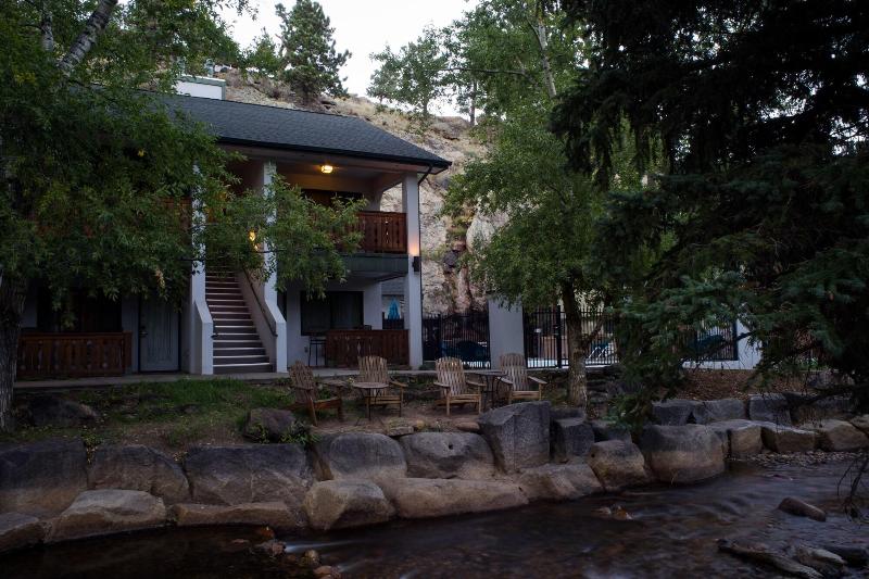 فندق Silver Moon Inn