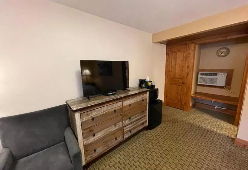 Hotelli Silver Moon Inn
