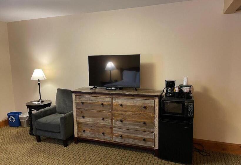 فندق Silver Moon Inn