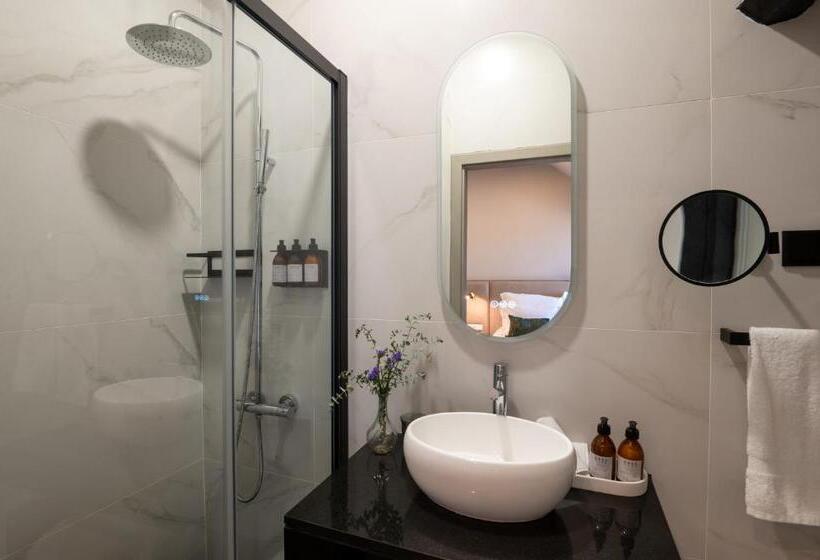 호텔 Lilases Boutique House & Garden