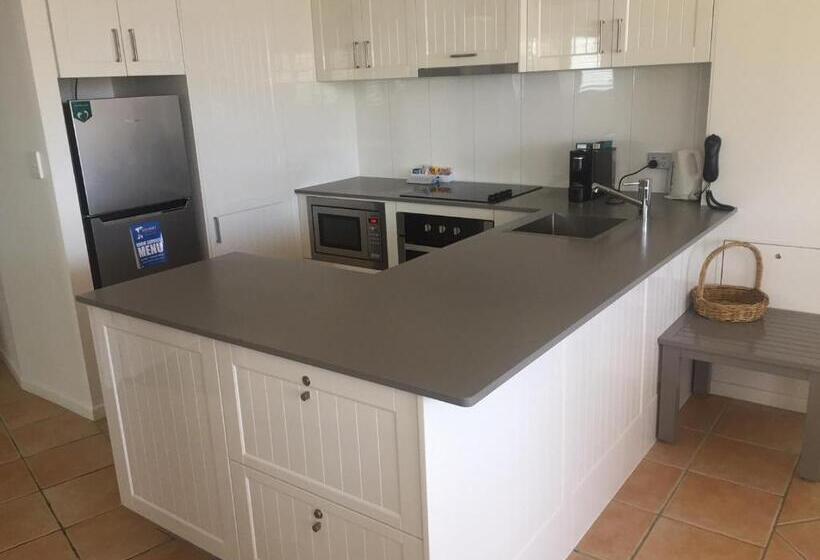 فندق Twin Quays Noosa