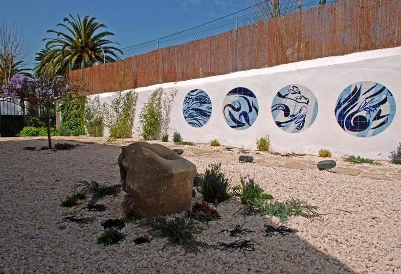 هتل Villa Das Rosas