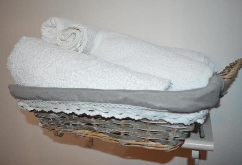 호텔 Villa Tre Colli Agri B&b