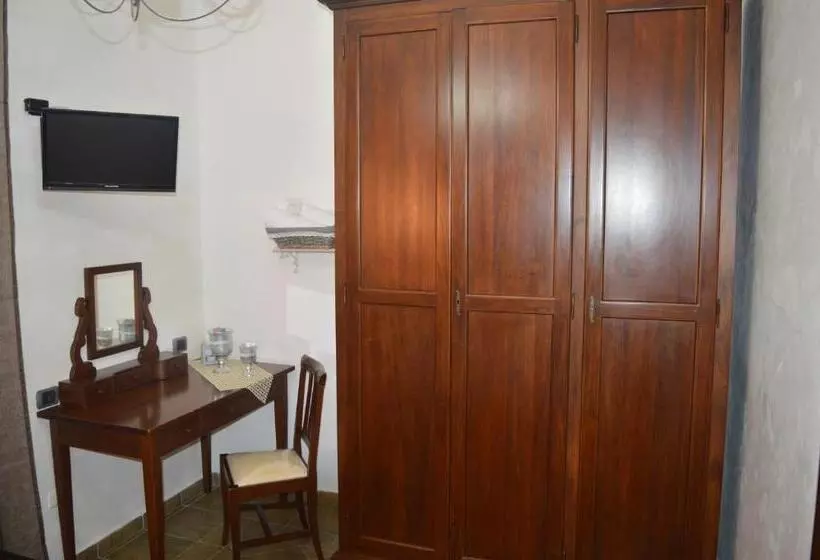 ホテル Villa Tre Colli Agri B&b