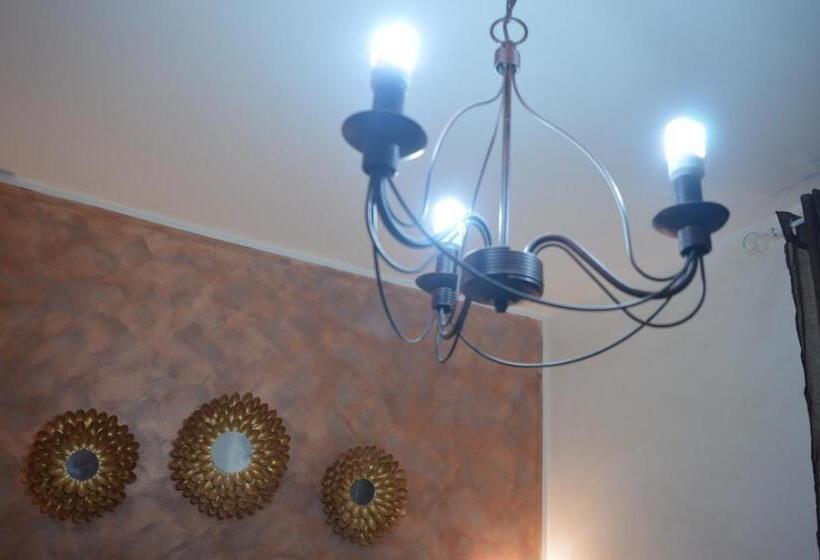 호텔 Villa Tre Colli Agri B&b