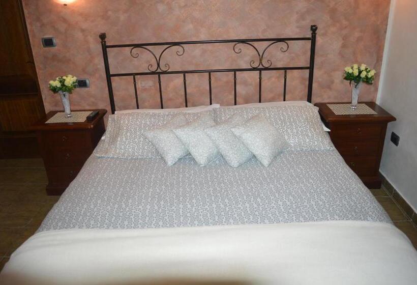 호텔 Villa Tre Colli Agri B&b