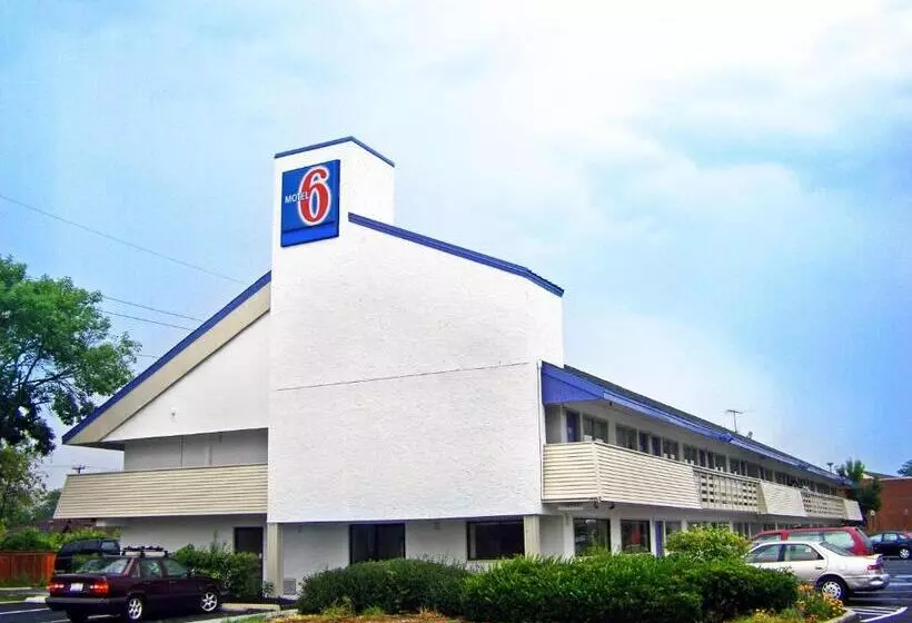 Motel 6 Columbus Oh Osu North