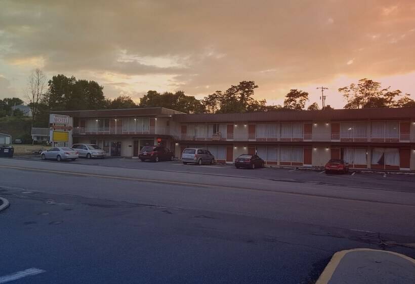 Breezwood Motel