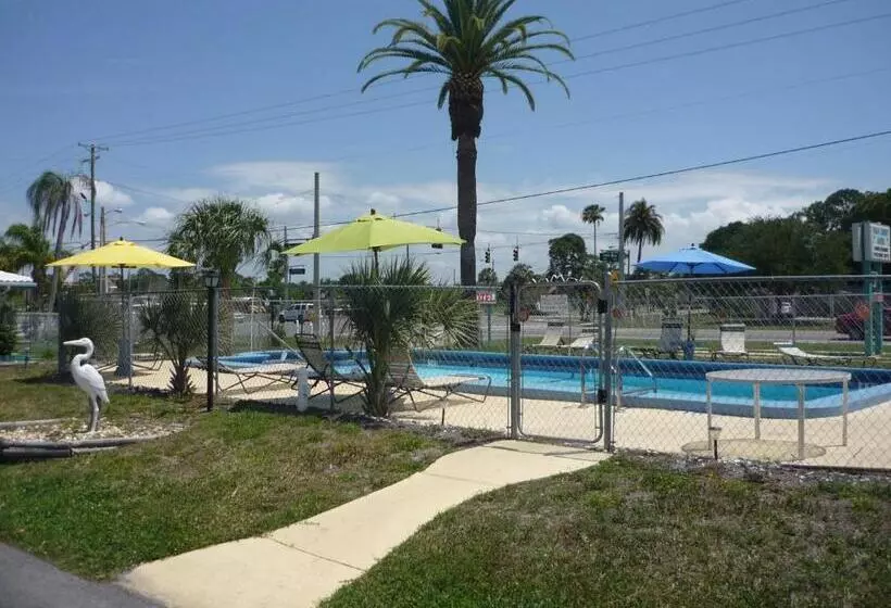Palm Court Motel