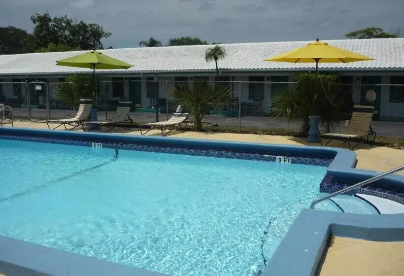 Palm Court Motel