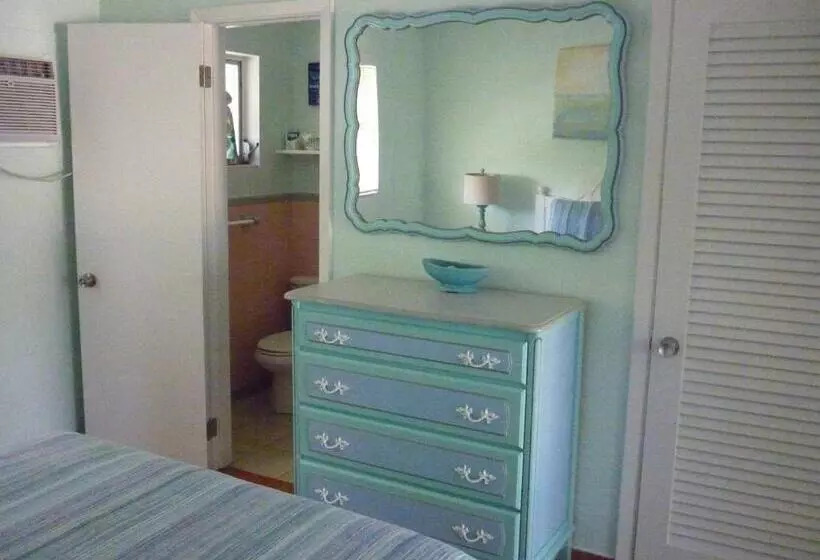 Palm Court Motel