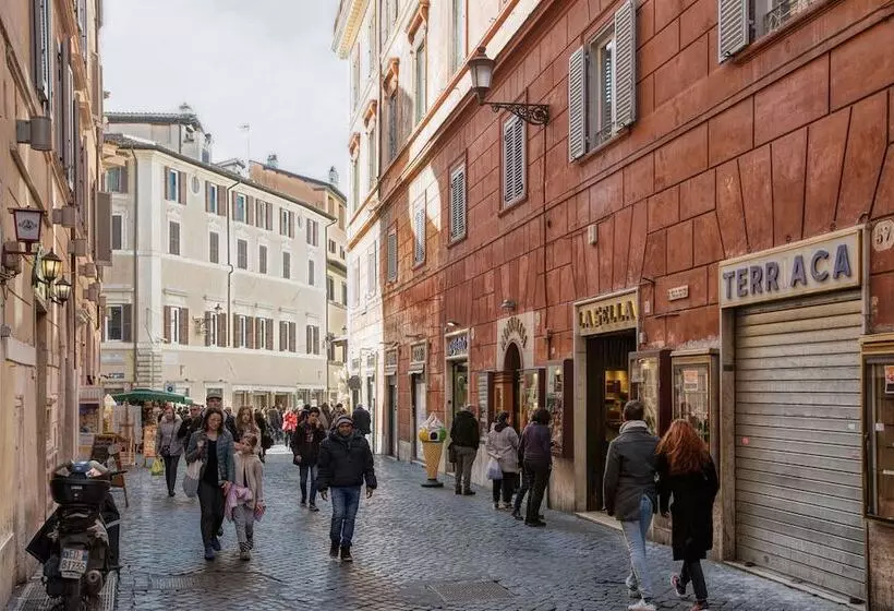 پانسیون Bq House Trevi Luxury Rooms