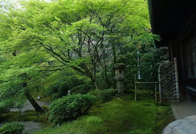 Ryokan Meisho Sansuien   Yuda Onsen