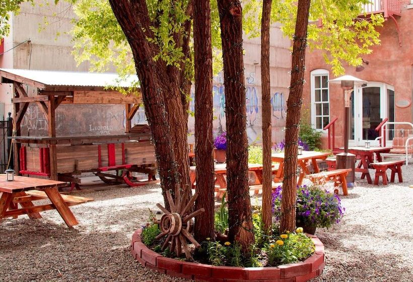 Windsor Hotel & Restaurant