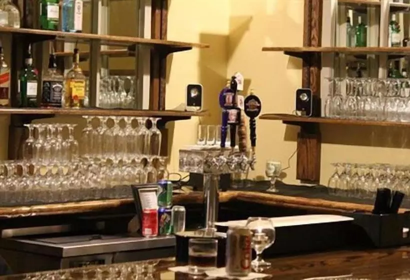 Windsor Hotel & Restaurant