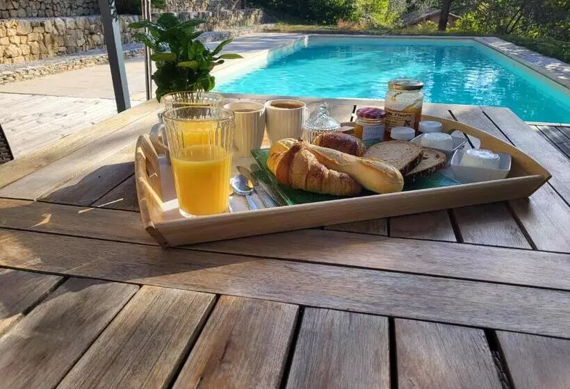 Aamiaismajoitus (B&B) Lou Mas Del Ranc