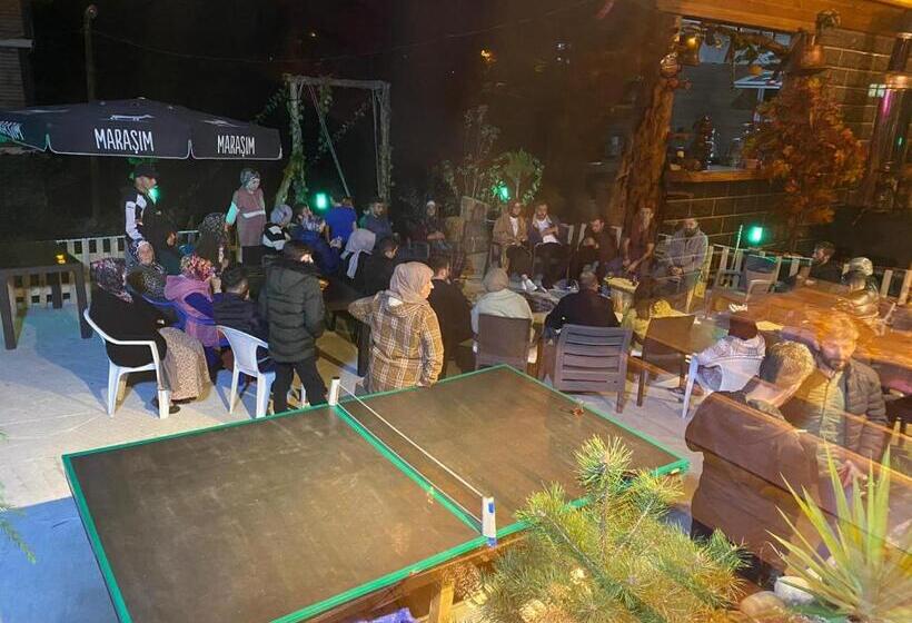 住宿加早餐  Shatobungalov Suit