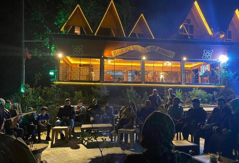 住宿加早餐  Shatobungalov Suit