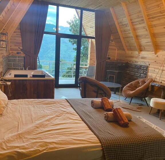 住宿加早餐  Shatobungalov Suit