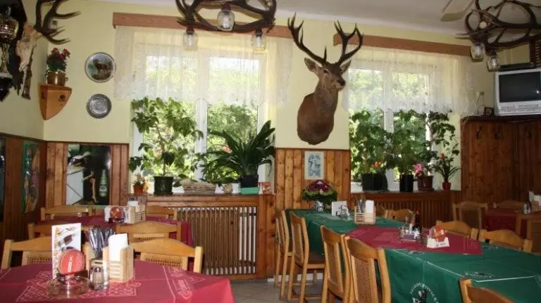 ホテル A Restaurace Na špici