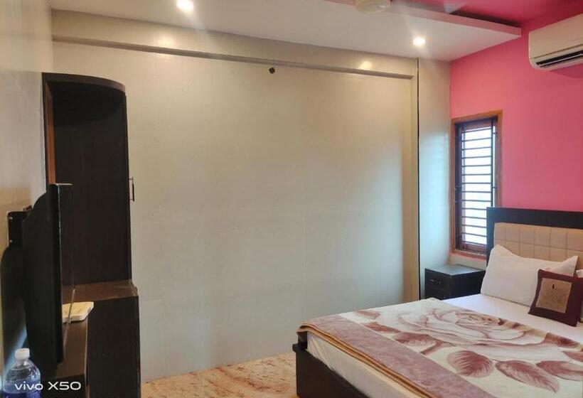 Otel Cauvery Paradise