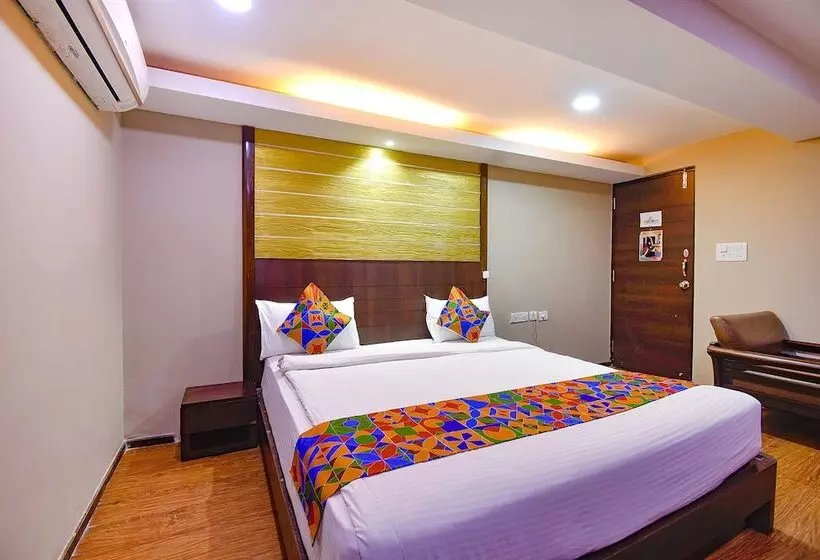 ホテル Fabexpress Ocean Residency, Colva