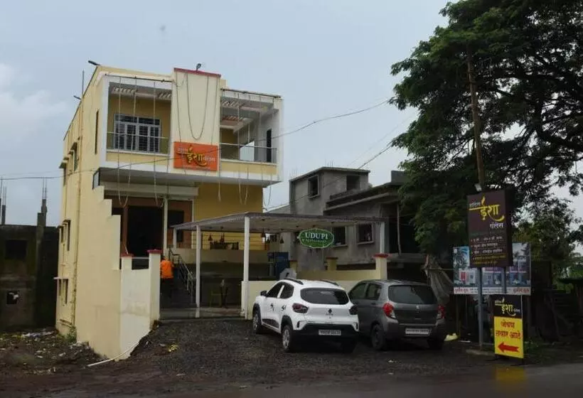 Hotelli Isha Palace