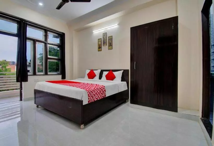 هتل O Shree Shyam Palace