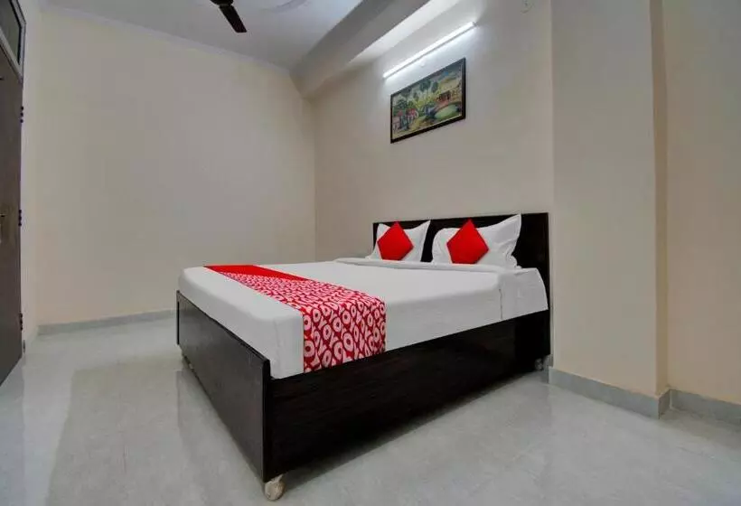 هتل O Shree Shyam Palace