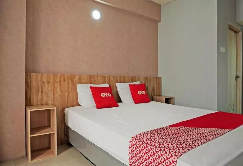 Hotelli Oyo Life 92962 Apartement Sentraland Karawang By Ratna