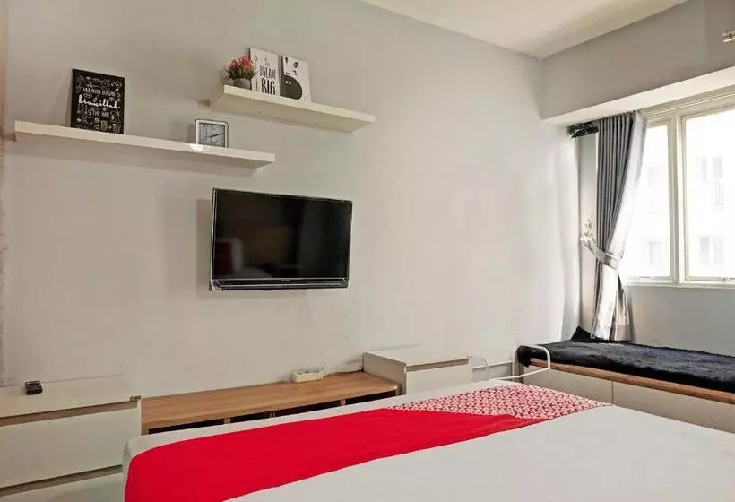 Hotelli Oyo Life 92962 Apartement Sentraland Karawang By Ratna