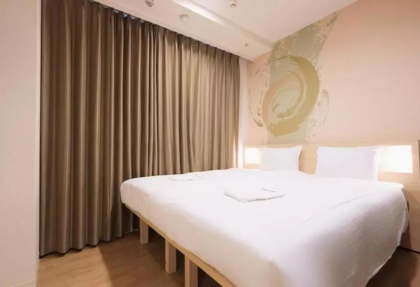 هتل Park Central Sakura