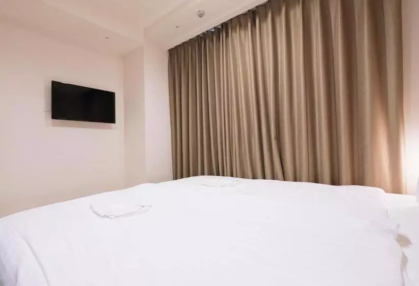 هتل Park Central Sakura