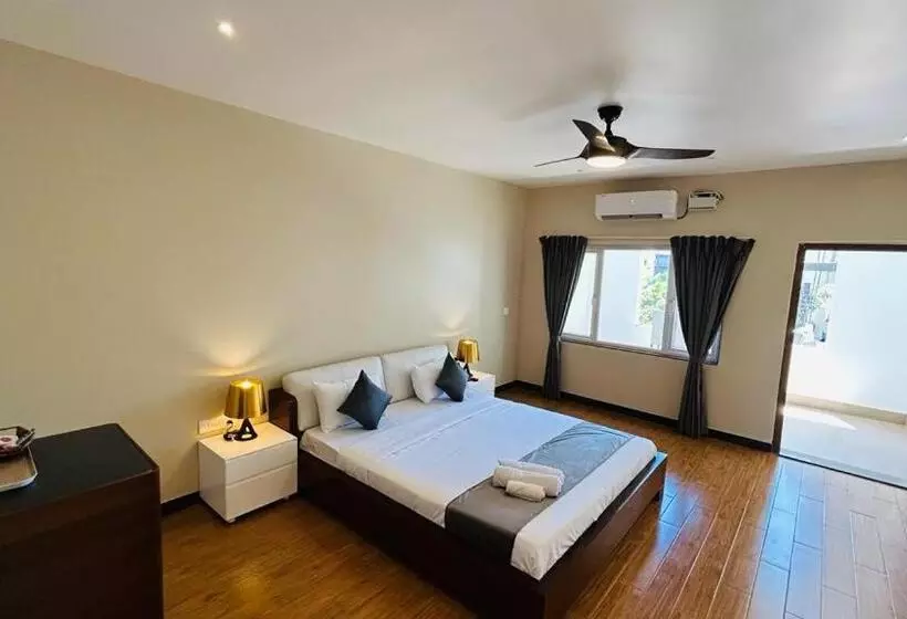 ホテル Psygroover Rococco