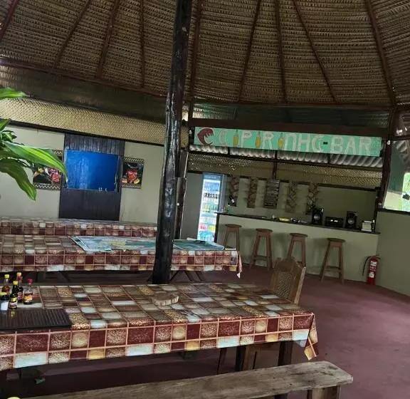 ホテル Trapiche Eco Amazon Lodge